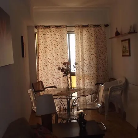 Апартаменты Apartamento Da Rocha